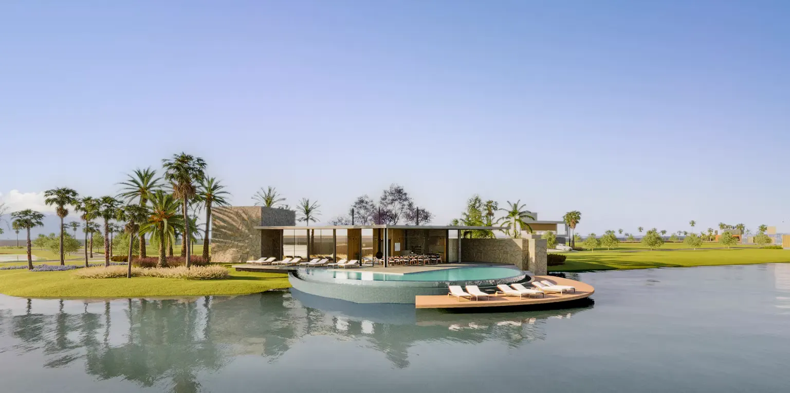 Piscina externa junto ao lago